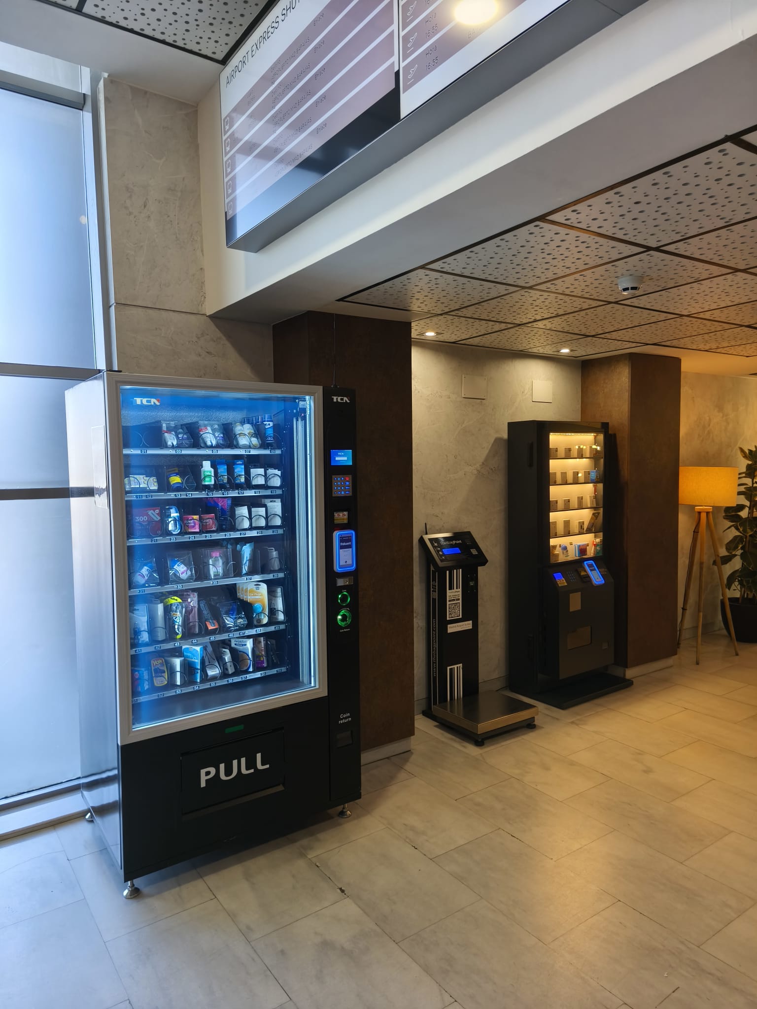 Máquina vending TechCorner en Hotel Meliá